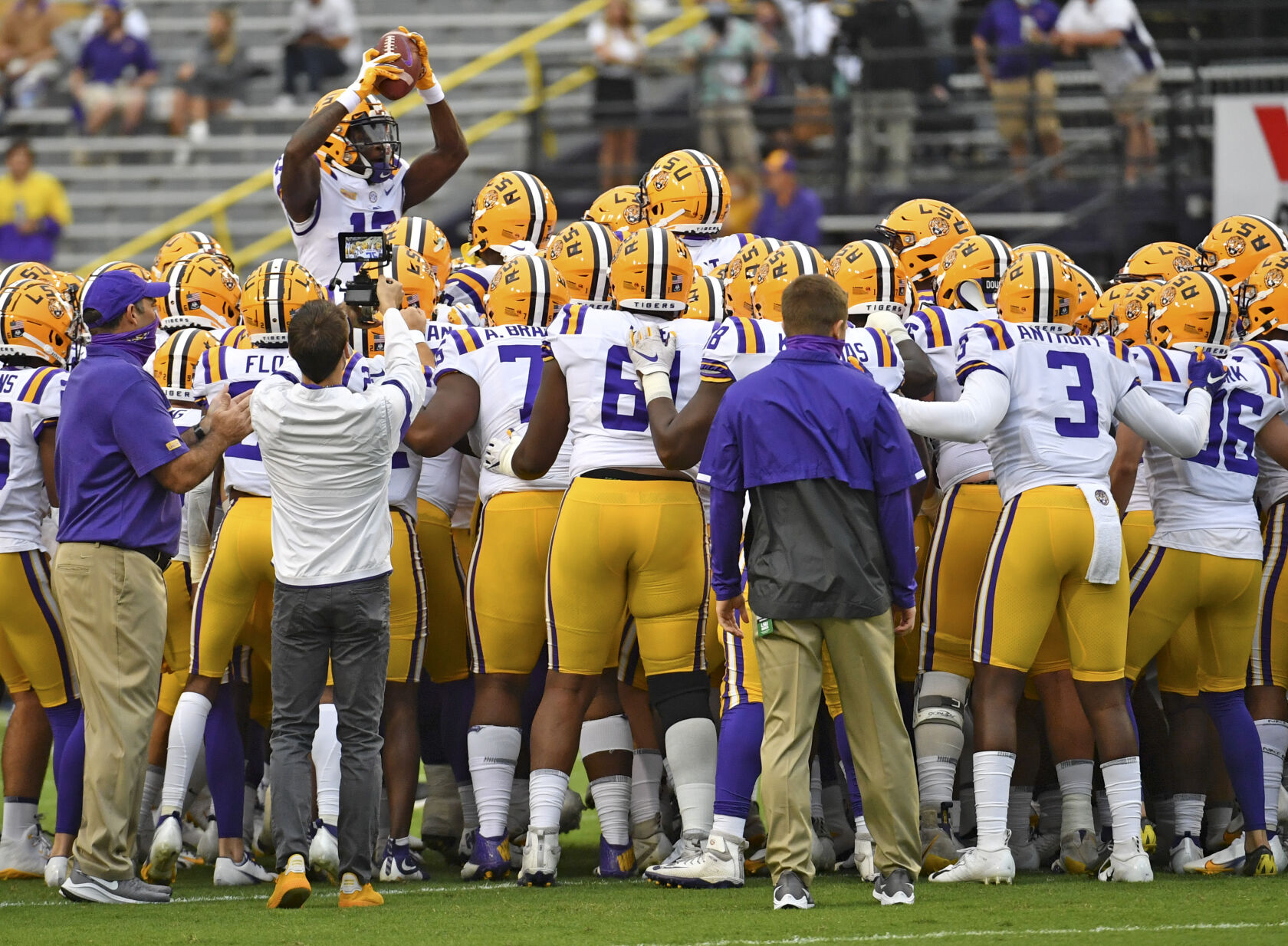BR.lsucarolina.102520 HS 1321.JPG